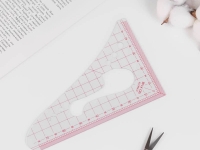 Ткань Лекало портновское метрическое «Треугольник», 16 × 10,3 см, цвет прозрачный производства Китай состав 