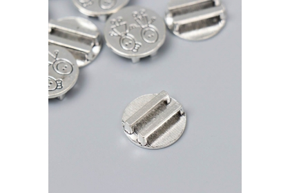 Пуговица металл для творчества "Детишки" серебро G250B501 1,8х1,8 см