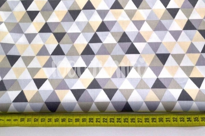 Треугольники бежево-серые-светло-серые КИТ 125г/м2 шир. 160см