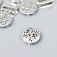Ткань Пуговица металл для творчества "Детишки" серебро G250B501 1,8х1,8 см производства Китай состав 